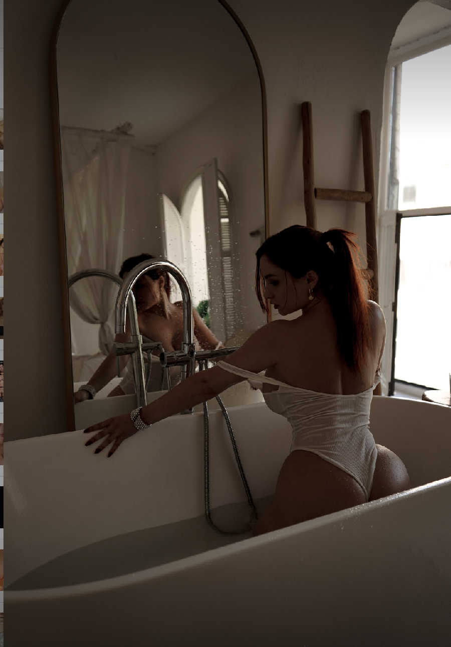 A playful frame from Miranda Faith nude — online in Jaboatan dos Guararapis