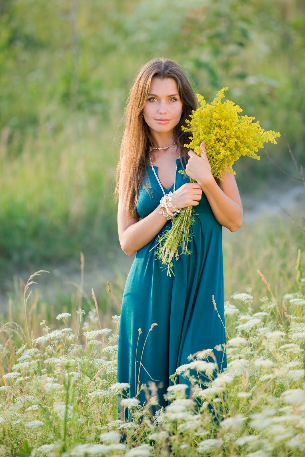 Slavic women in Jaboatan dos Guararapis