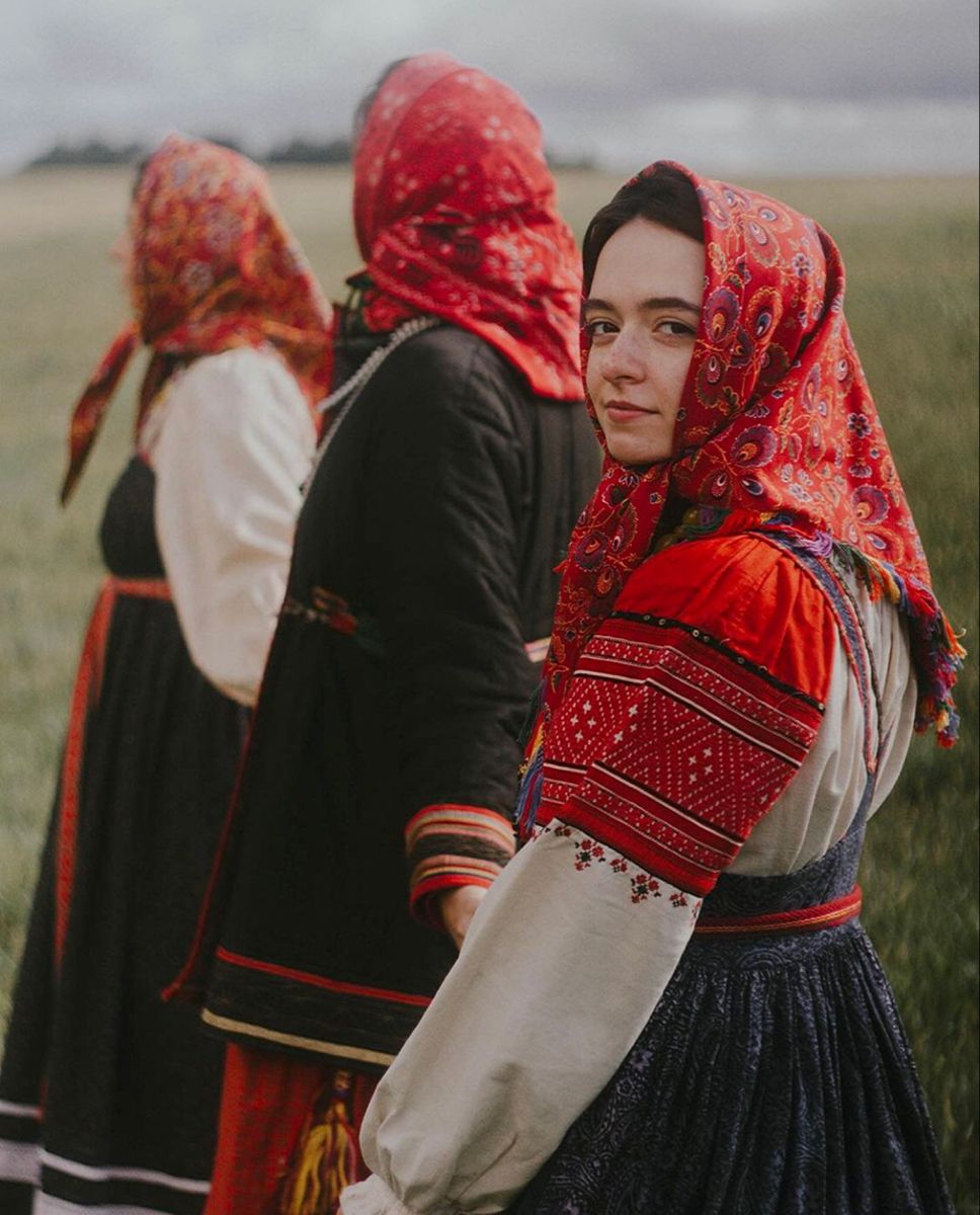 Women in Slavic costumes in Jaboatan dos Guararapis