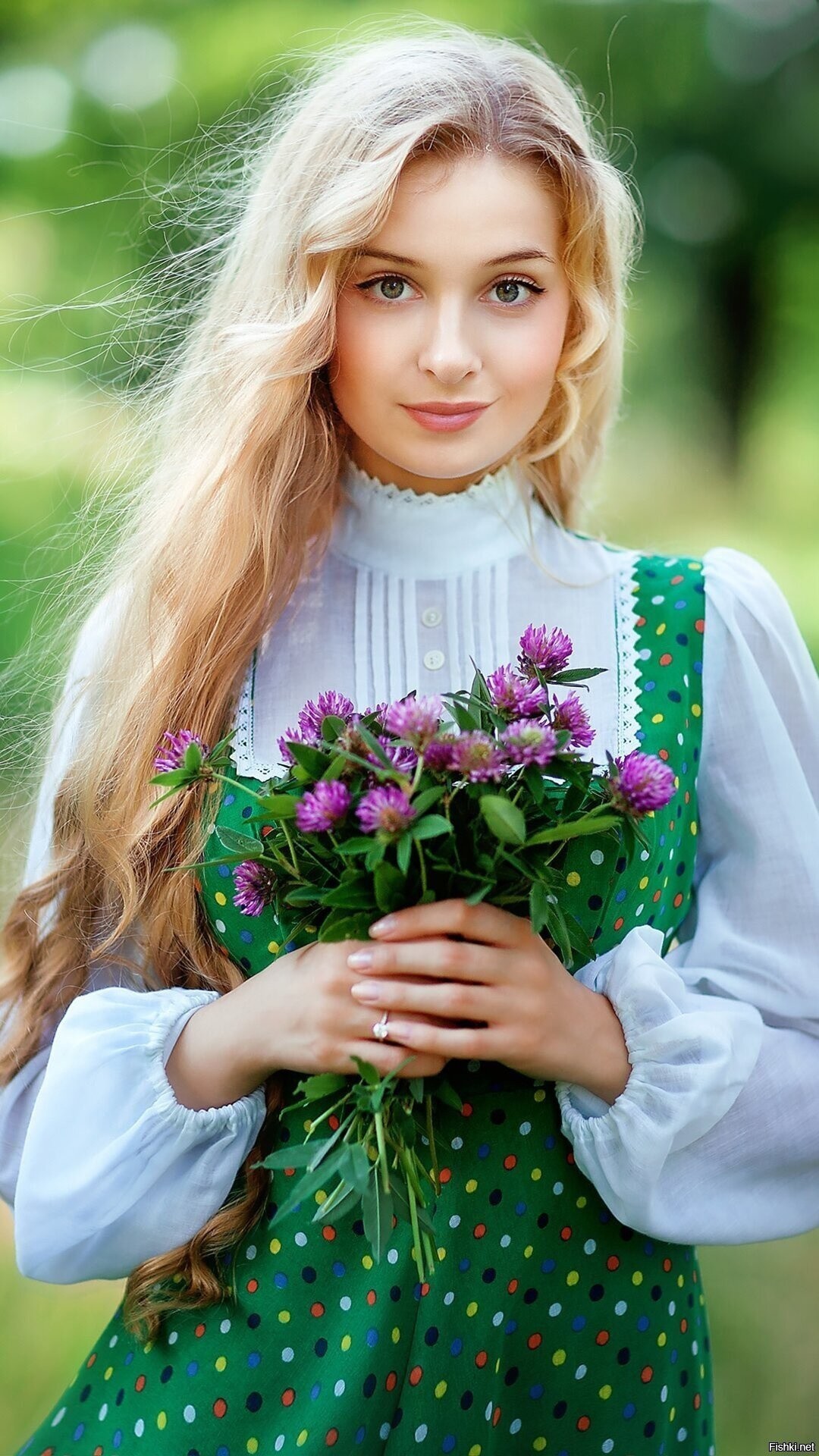 Girls in Slavic costumes in Jaboatan dos Guararapis