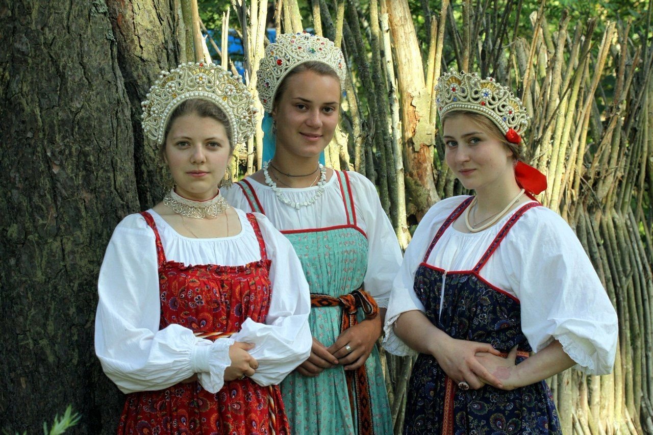 Sexy model Girls in Slavic costumes in Jaboatan dos Guararapis